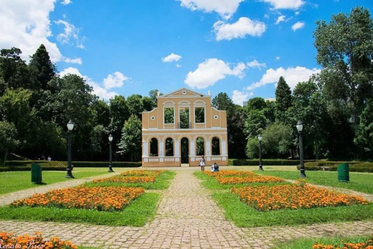 Bosque Alemão — Oratório Bach em meio aos canteiros floridos